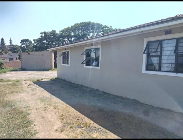 3 BEDROOM HOUSE FOR SALE IN CRAIGIEBURN